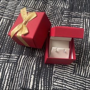 14K White Gold .12 Carat Studs